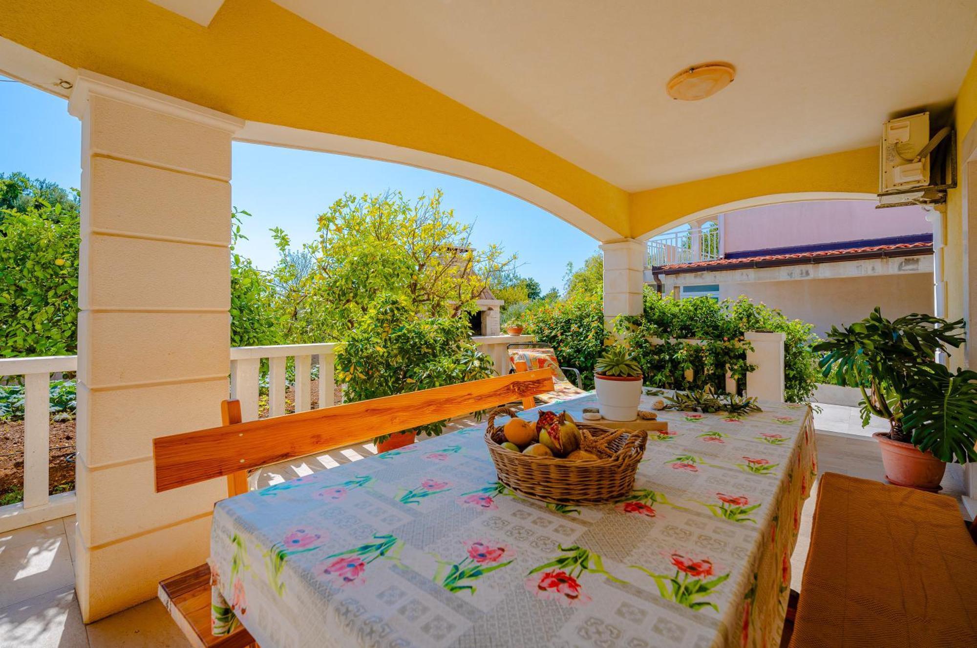 Apartament Mladenka *