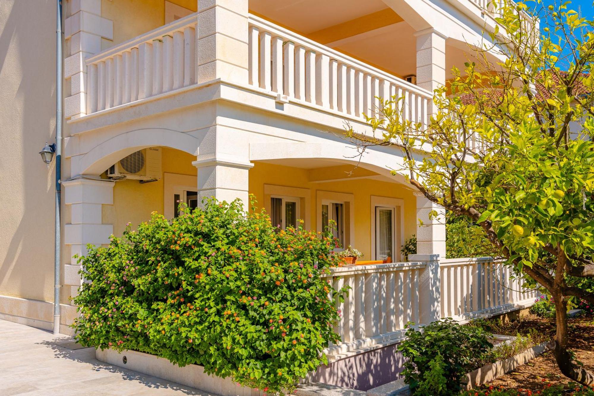 Mladenka Apartament